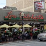 Lou Mitchell 's